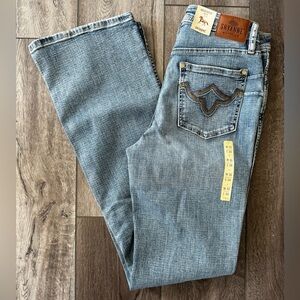 NWT Shyanne Jeans Wo’s 30x34 Bootcut Mid Rise Embellished Western Cowgirl Denim